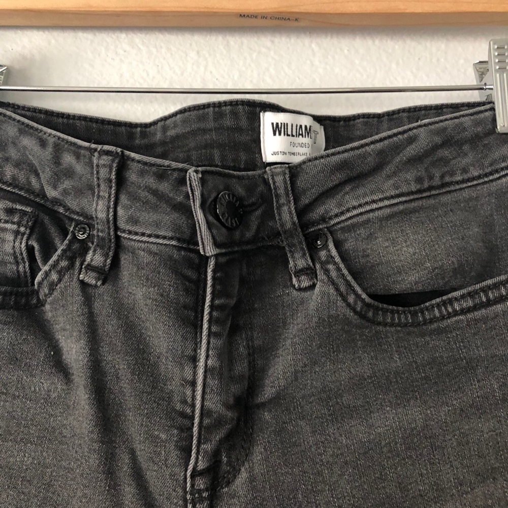 Back high waisted skinny jeans
